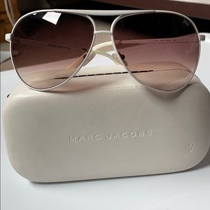 MARC JACOBS Sunglass